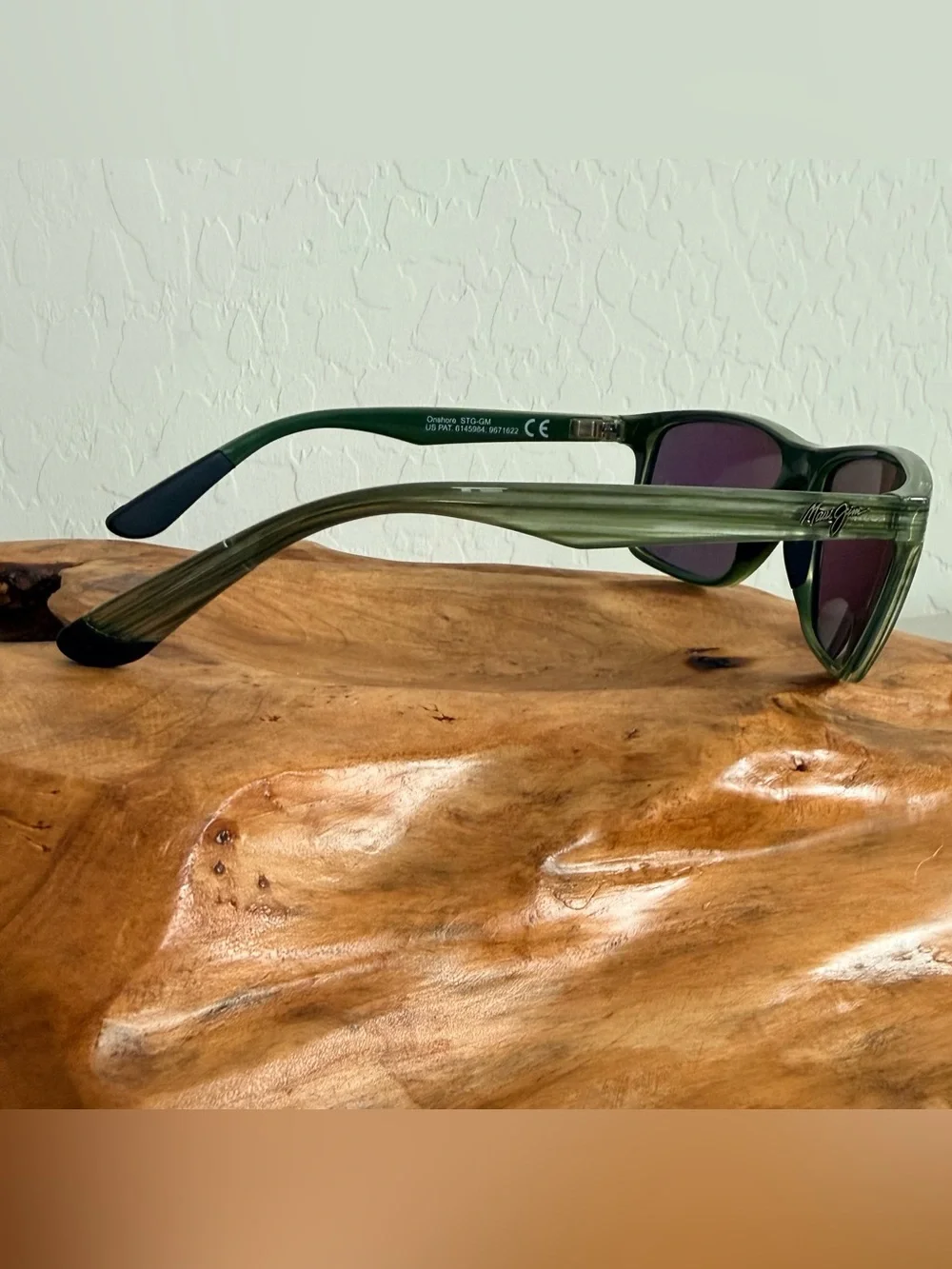 MAUI JIM Olive Stripe Fade Maui Green Mirror Superthin Glass Size 58-18-145